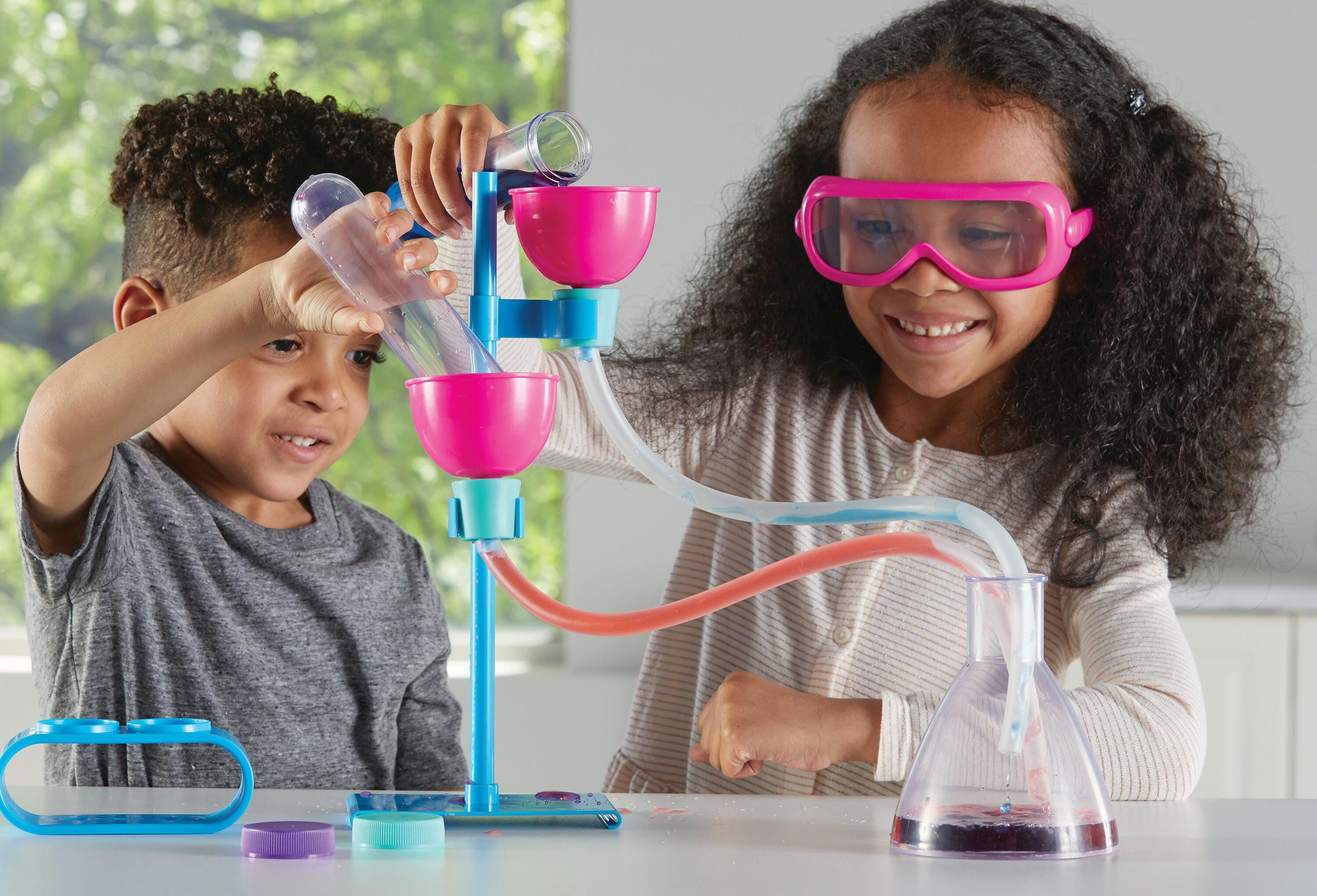 Learning Resources Primary Science Deluxe Lab Set - Alt Color